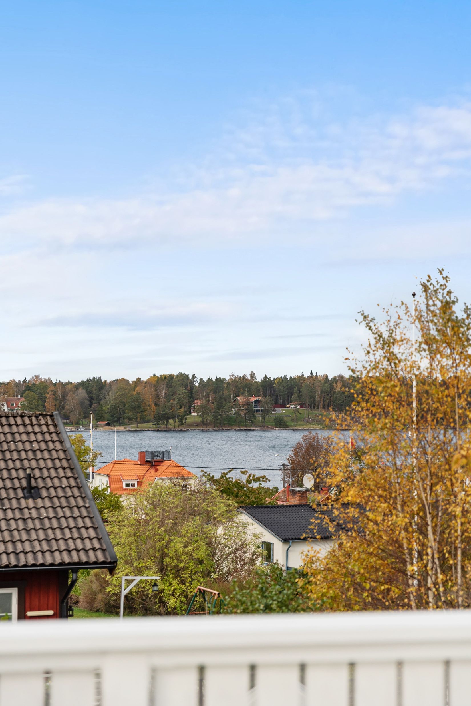 Villa, Skräddarvägen 8, Yxlan - Köpmanholm, Norrtälje