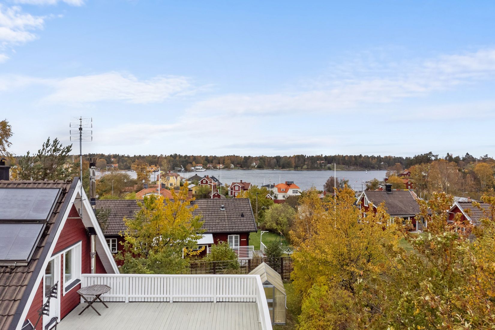 Villa, Skräddarvägen 8, Yxlan - Köpmanholm, Norrtälje