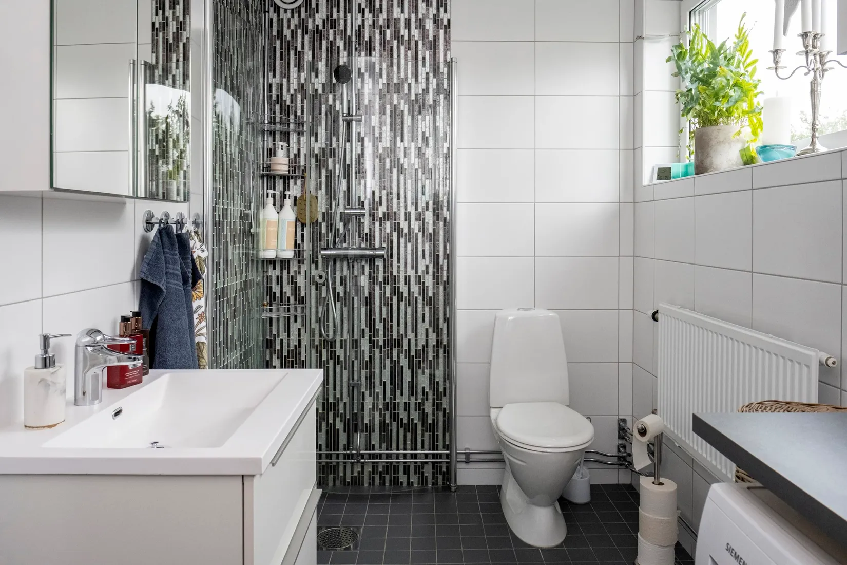 Radhus, Treuddsvägen 5, Rindö hamn, Vaxholm