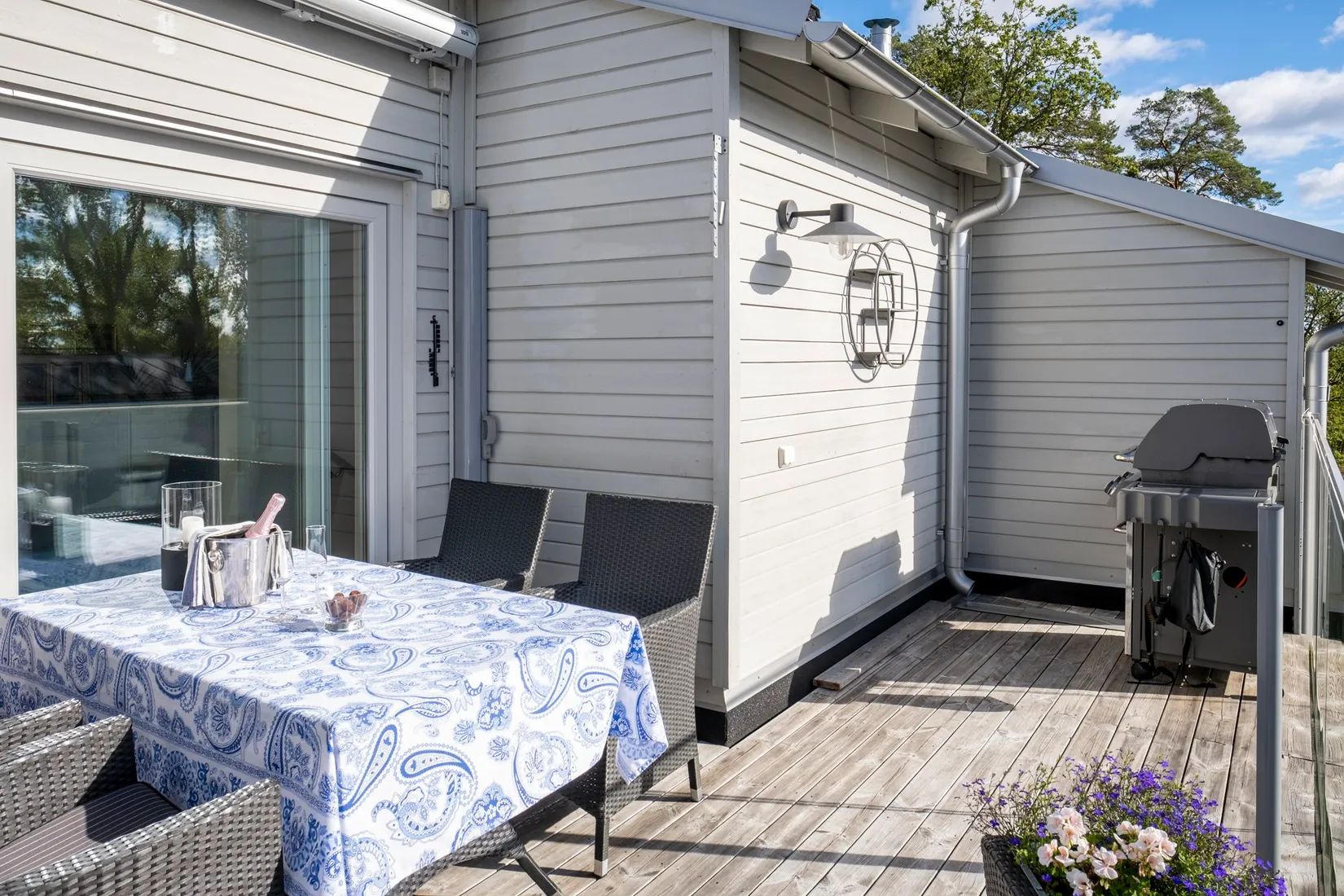 Radhus, Treuddsvägen 5, Rindö hamn, Vaxholm