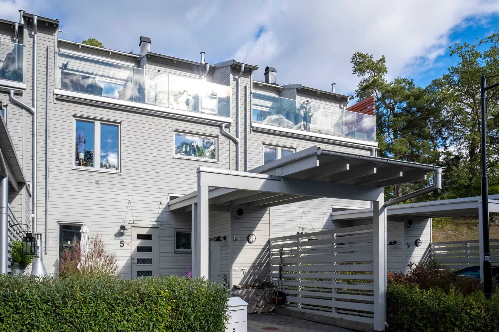 Radhus, Treuddsvägen 5, Rindö hamn, Vaxholm