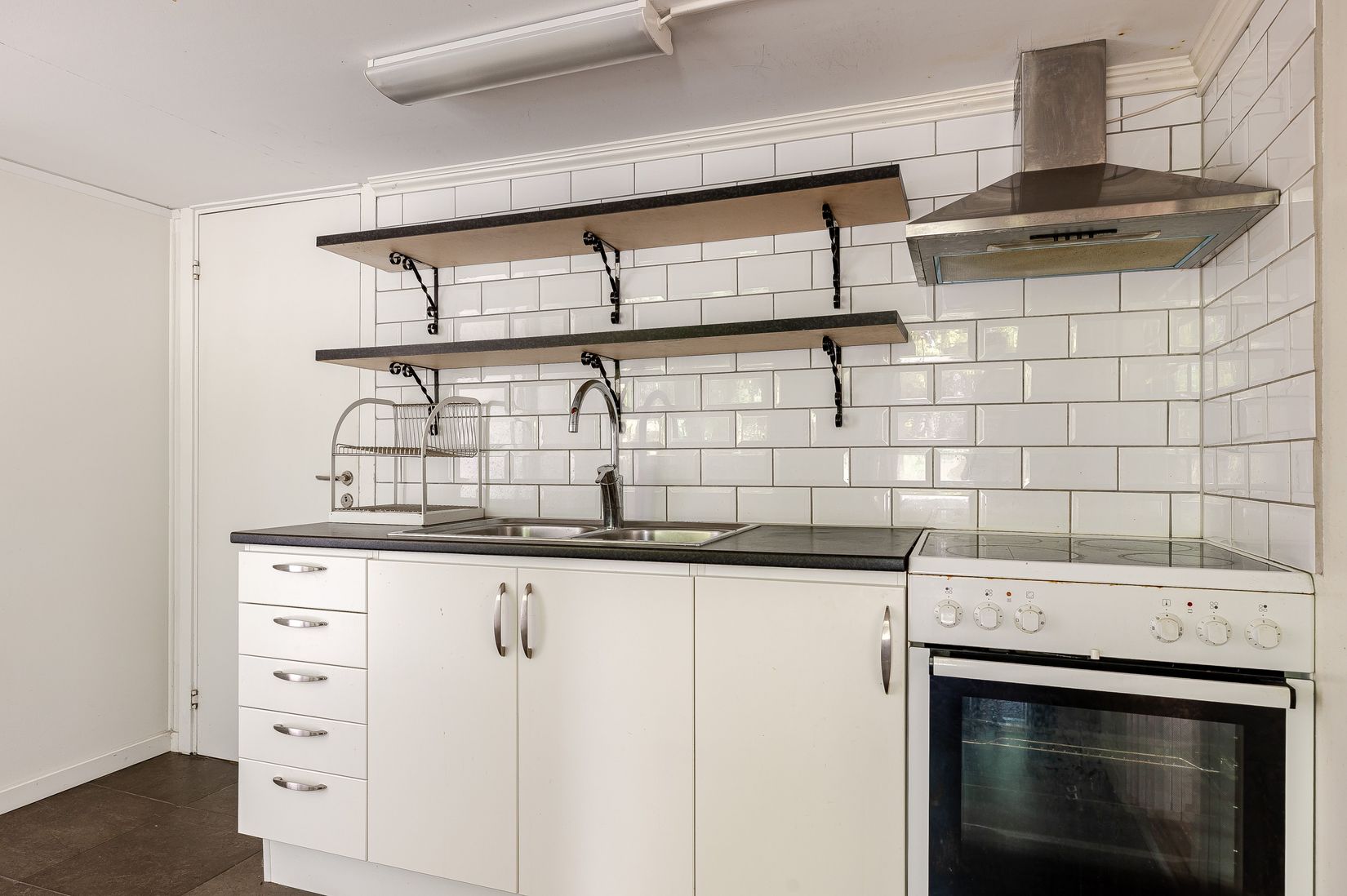 Fritidshus, Sjönära fritidhus intill Storgårdens konferens, Rimforsa, Kinda