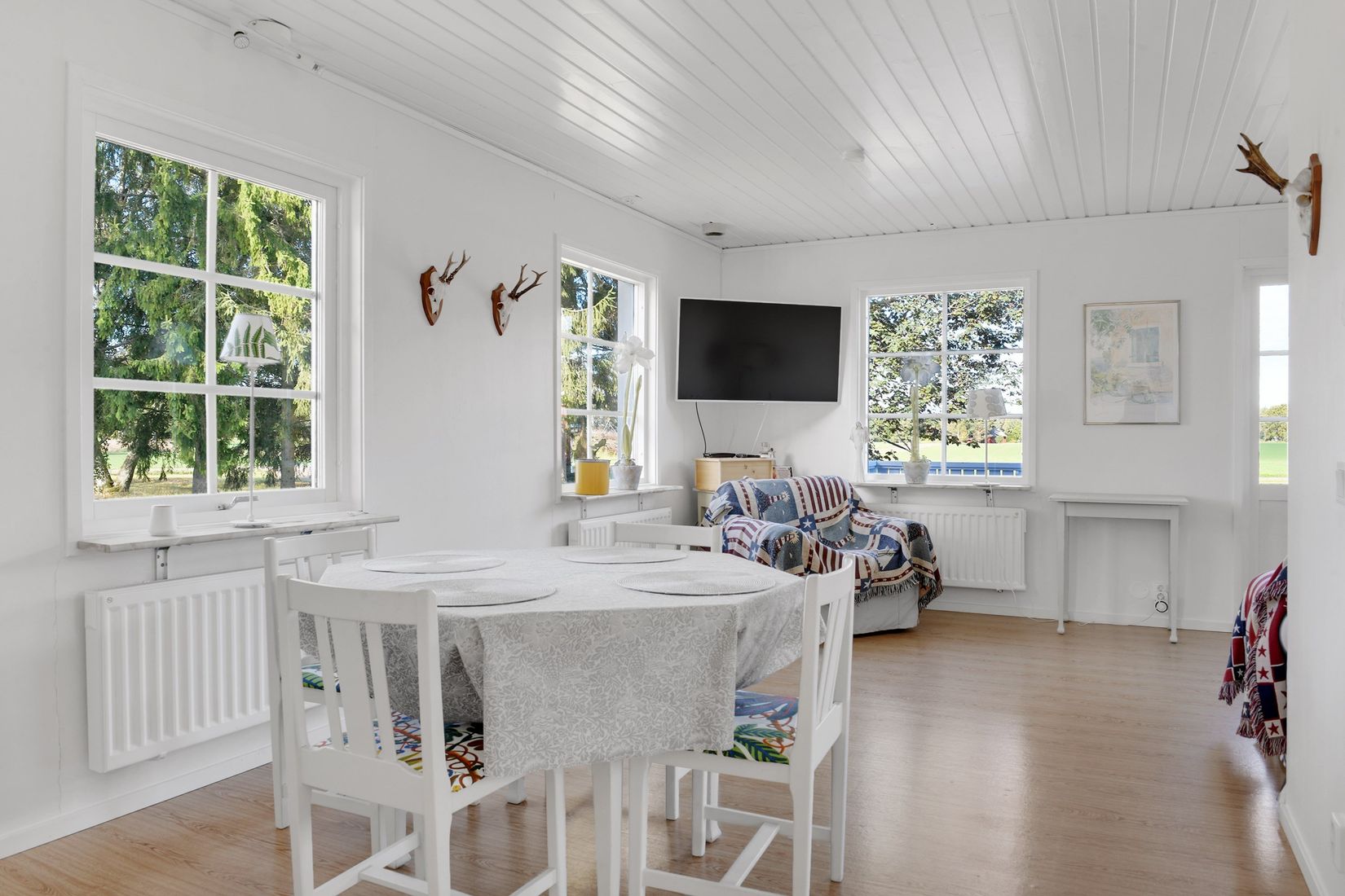 Villa, Larv Karlsberg 3, Larv, Vara