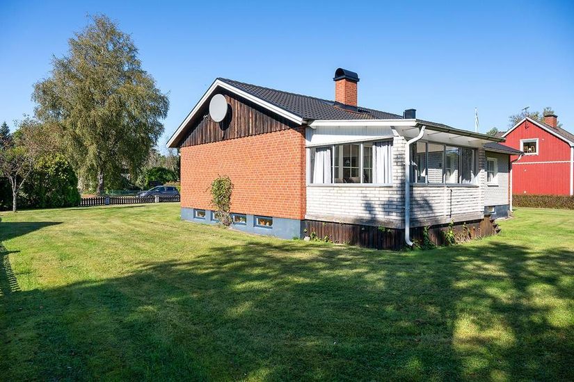 Villa, Rosenbergsgatan 7, Nybble, Kristinehamn