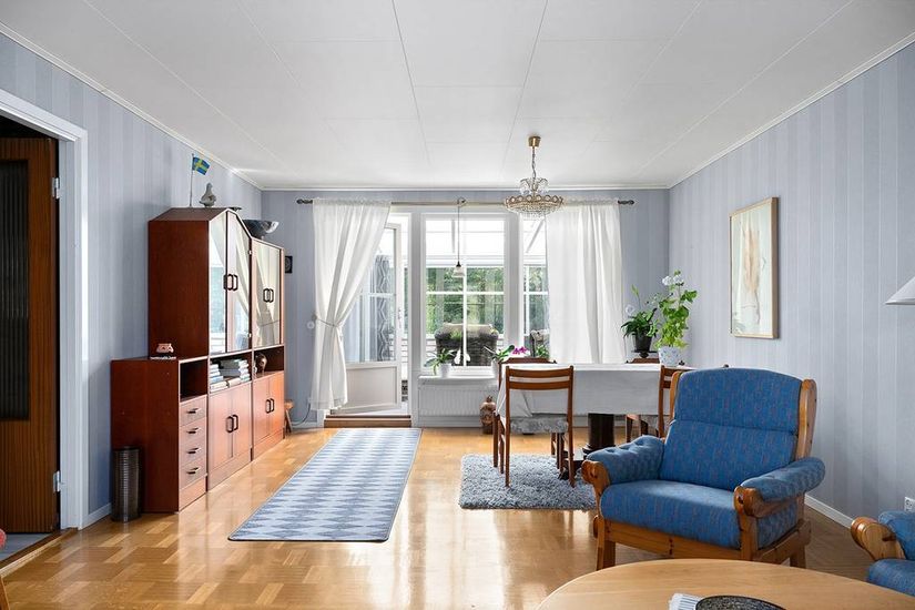 Villa, Rosenbergsgatan 7, Nybble, Kristinehamn