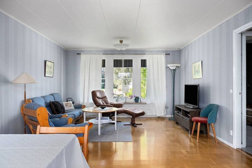 Villa, Rosenbergsgatan 7, Nybble, Kristinehamn