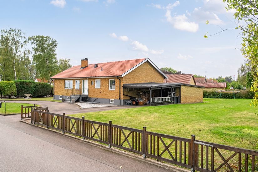 Villa, Åkaregatan 1A, Hyllinge, Åstorp