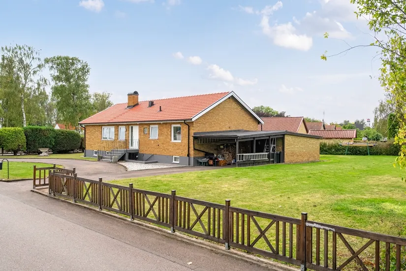 Villa, Åkaregatan 1A, Hyllinge, Åstorp