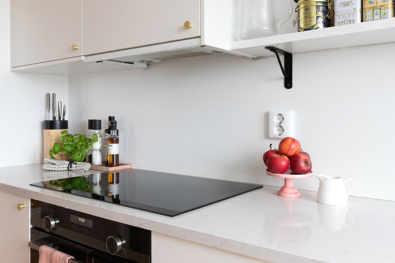 Bostadsrätt, Sommarvägen 1, vån 7/7, Vireberg, Råsunda, Solna