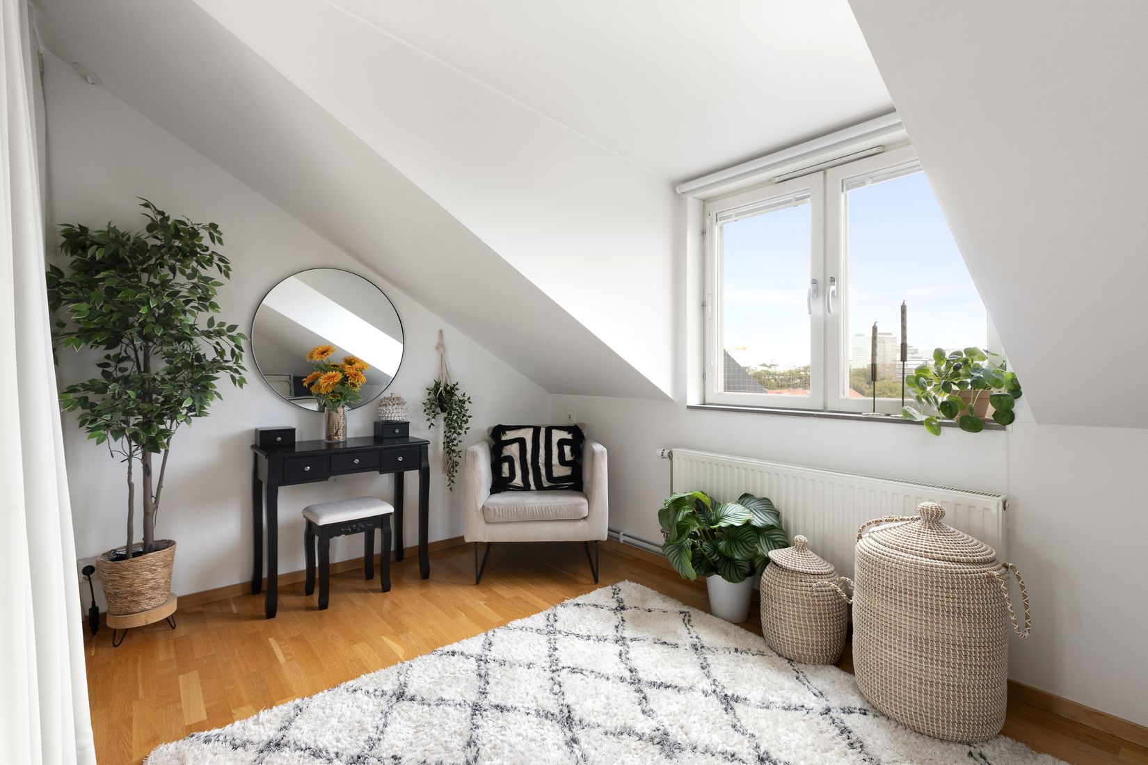 Bostadsrätt, Sommarvägen 1, vån 7/7, Vireberg, Råsunda, Solna