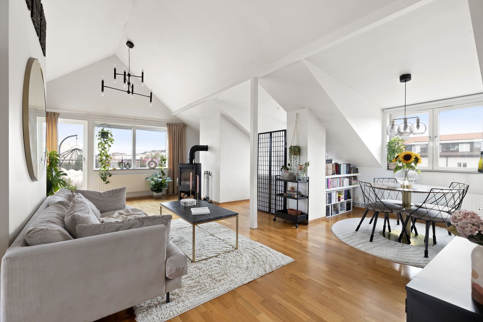 Bostadsrätt, Sommarvägen 1, vån 7/7, Vireberg, Råsunda, Solna