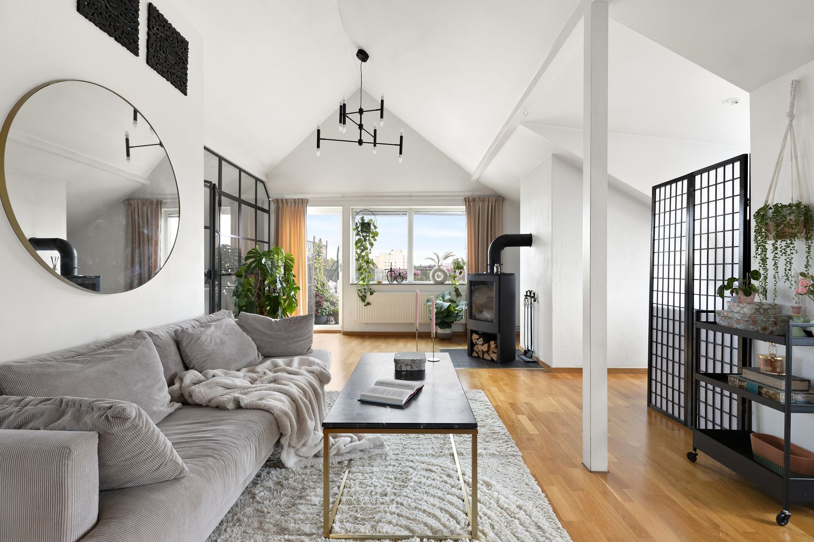 Bostadsrätt, Sommarvägen 1, vån 7/7, Vireberg, Råsunda, Solna