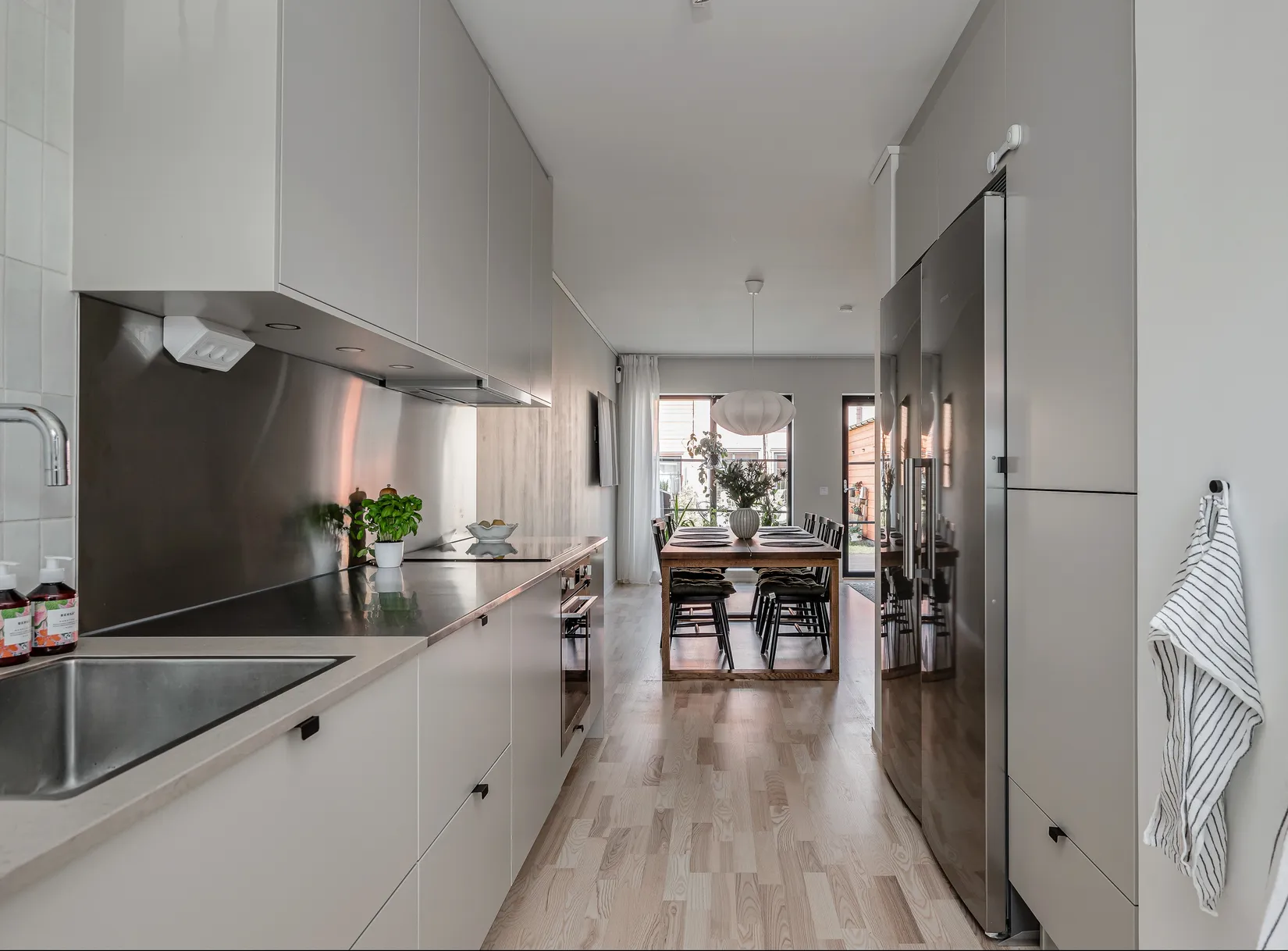 Bostadsrätt, Radhus, Bagarstugans väg 39, Steninge Slottsby, Sigtuna