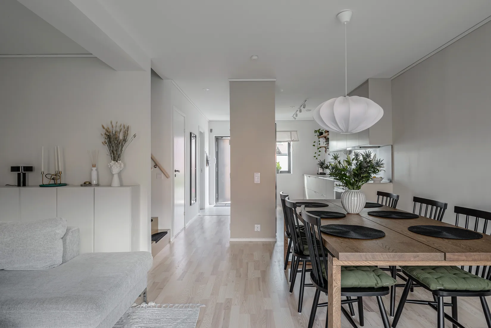 Bostadsrätt, Radhus, Bagarstugans väg 39, Steninge Slottsby, Sigtuna