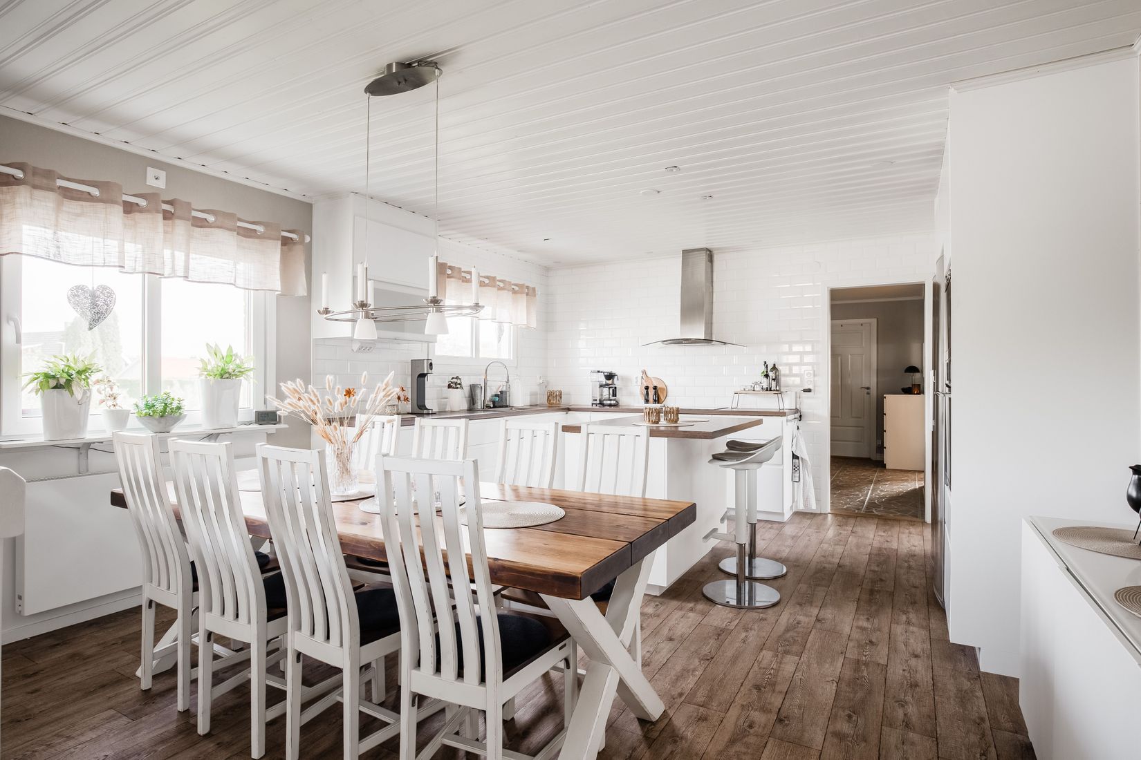 Villa, Halnavägen 22, Kilenområdet, Töreboda