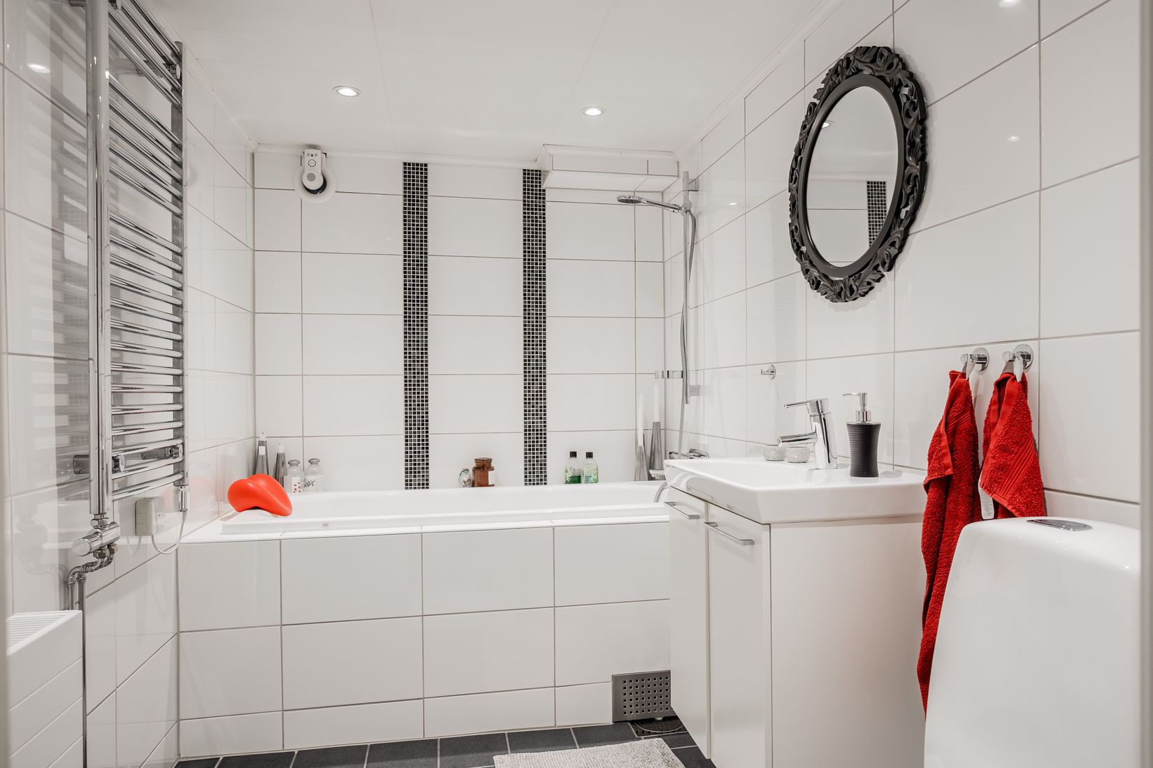 Villa, Halnavägen 22, Kilenområdet, Töreboda