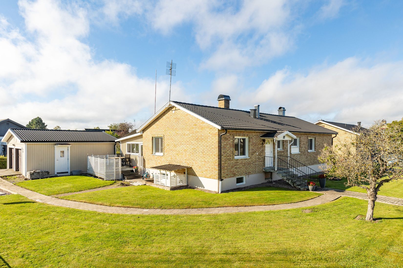 Villa, Halnavägen 22, Kilenområdet, Töreboda