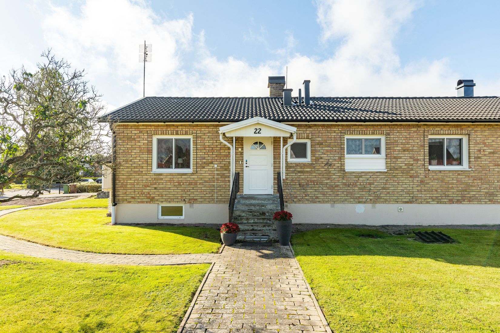 Villa, Halnavägen 22, Kilenområdet, Töreboda