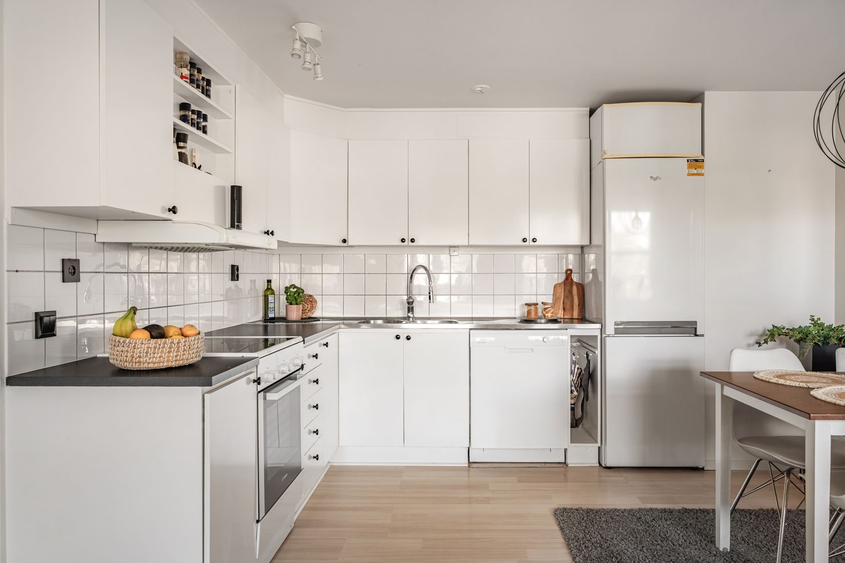 Bostadsrätt, Gribbylundsvägen 66A, Gribbylund, Täby