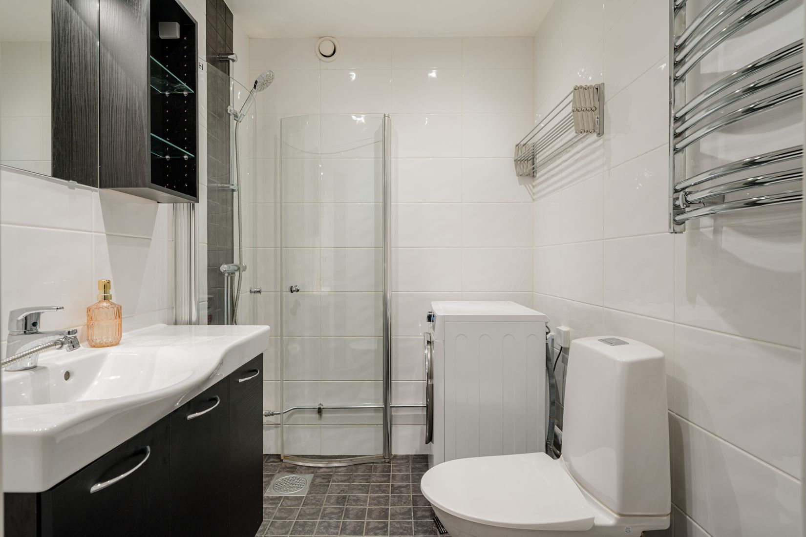 Bostadsrätt, Åkerbyvägen 104, Täby Centrum, Täby