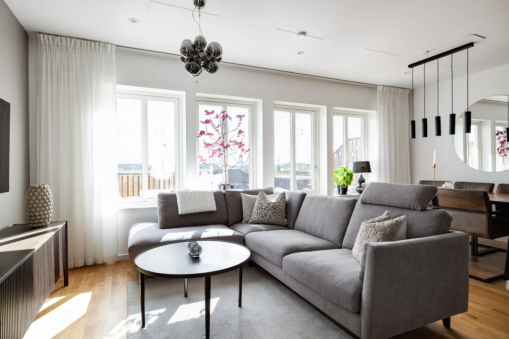 Bostadsrätt, Radhus, Nästegårdsvägen 54A, Lillån, Örebro