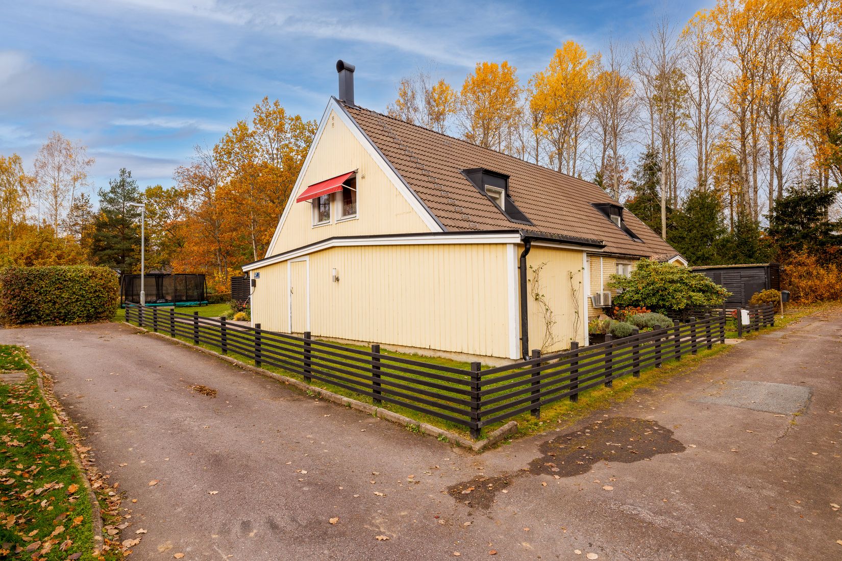 Villa, Lummergatan 1, Fjugesta, Lekeberg