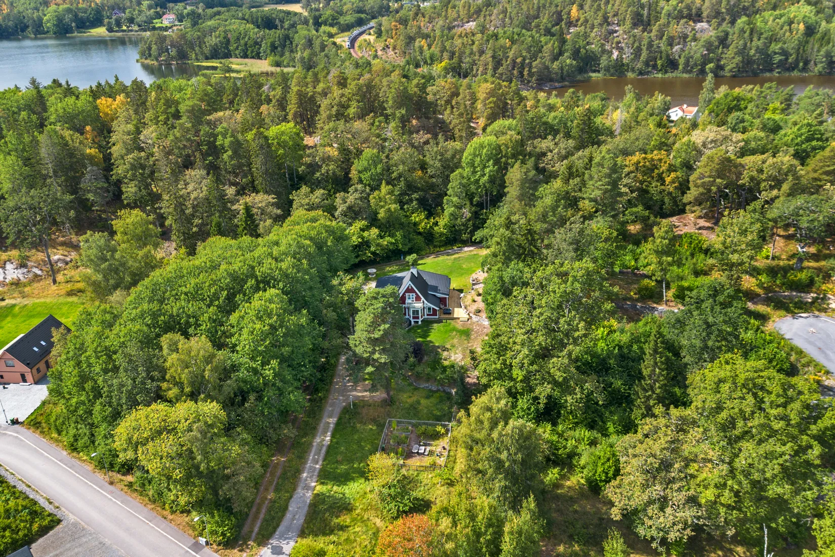 Villa, Karlskronaviksvägen 74, Salem