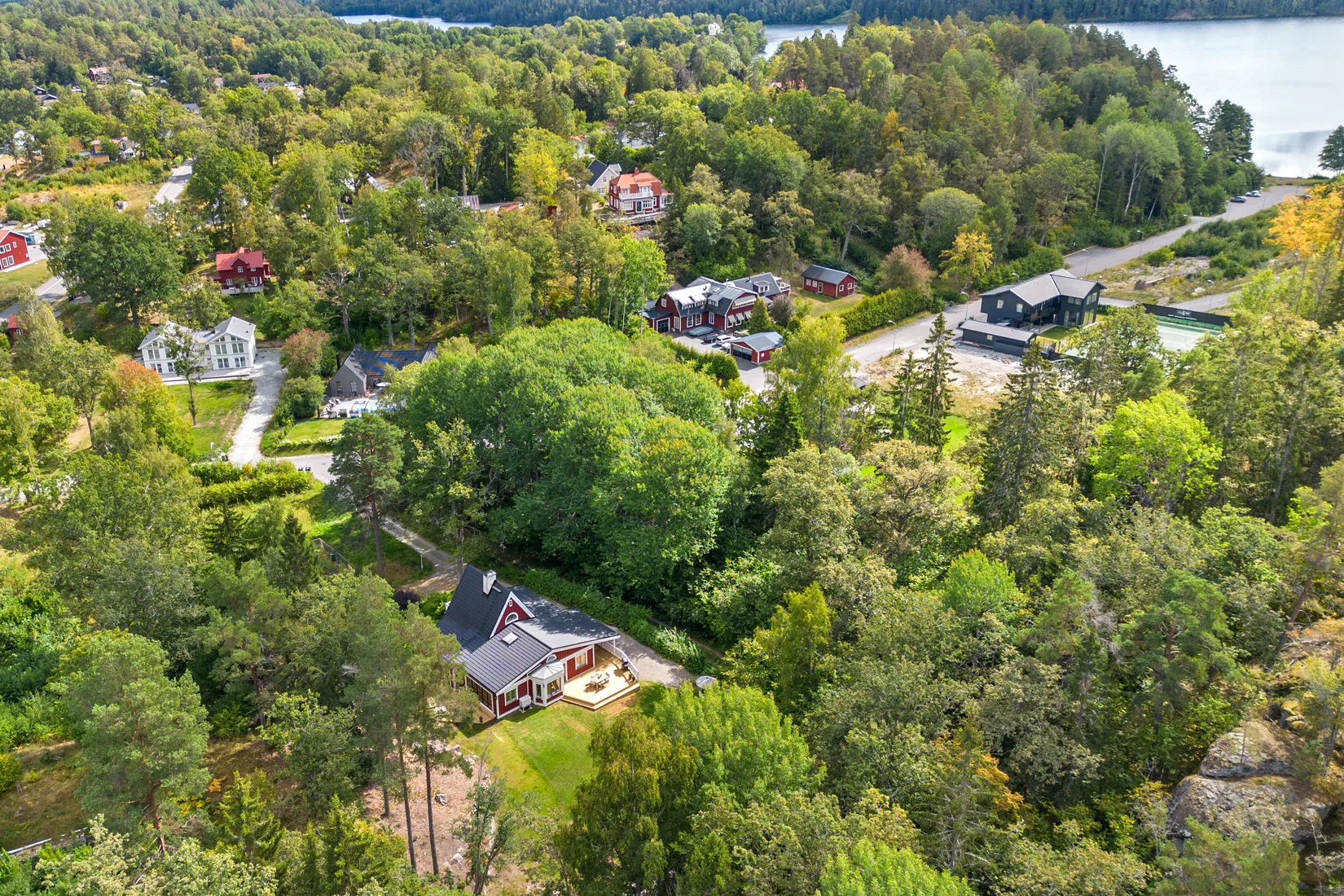 Villa, Karlskronaviksvägen 74, Salem
