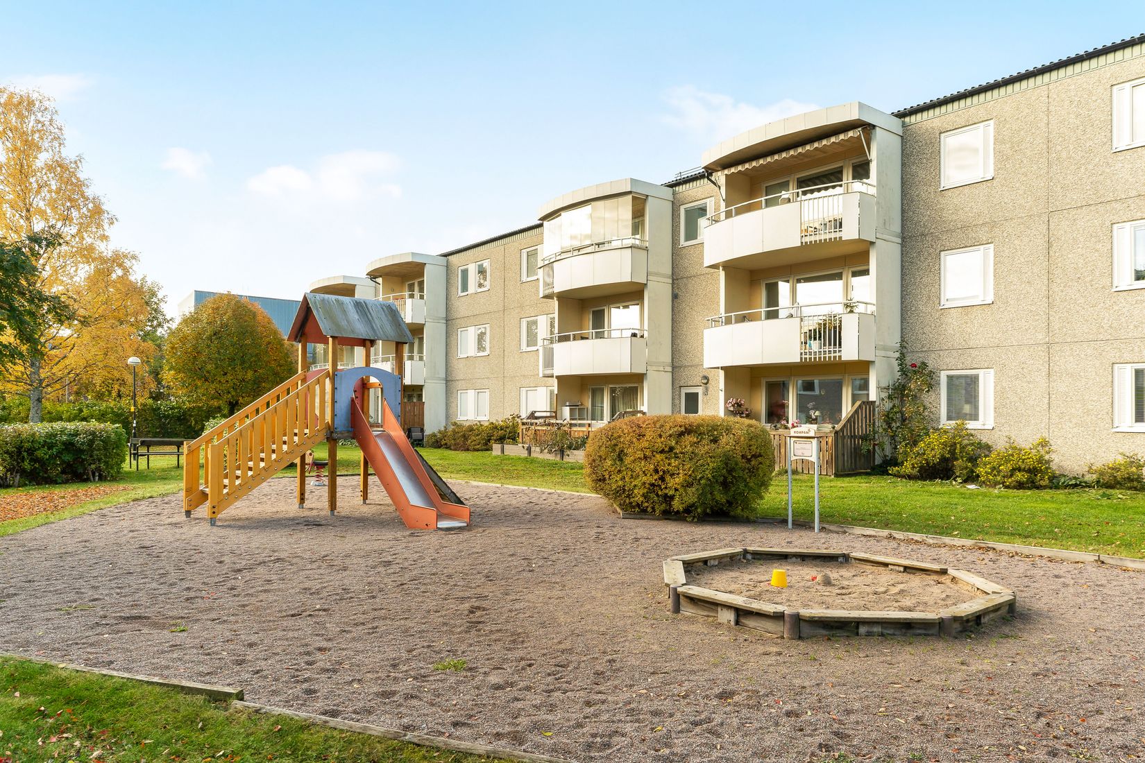 Bostadsrätt, Axvägen 65, 1tr, Viksjö, Järfälla