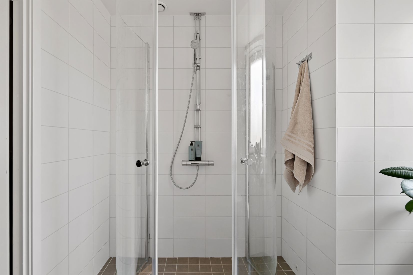 Bostadsrätt, Herrgårdsvägen 11, Centralt, Upplands Väsby