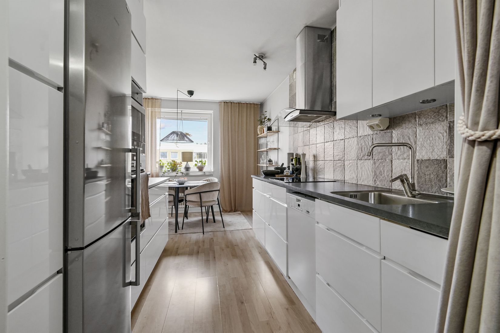 Bostadsrätt, Herrgårdsvägen 11, Centralt, Upplands Väsby