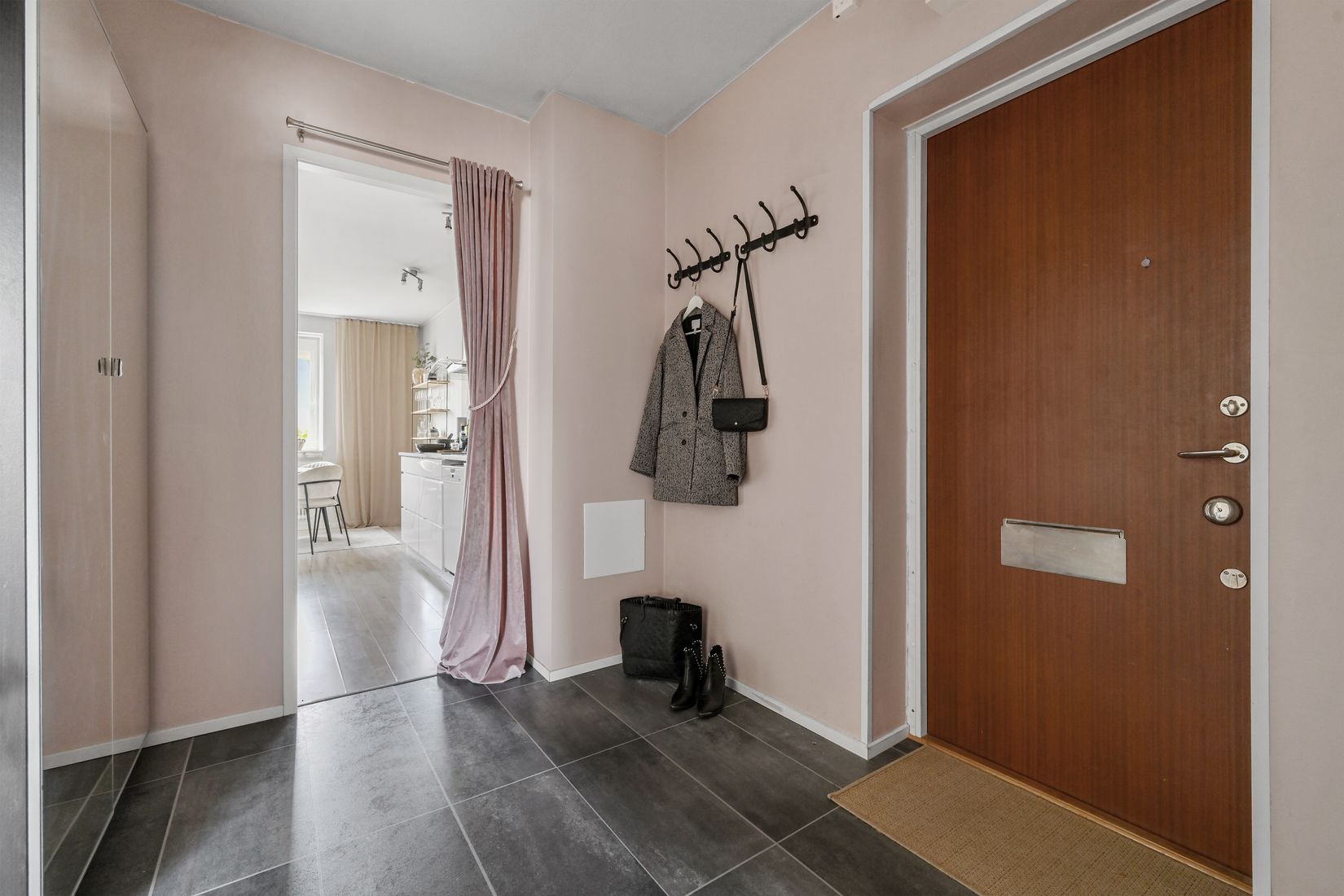 Bostadsrätt, Herrgårdsvägen 11, Centralt, Upplands Väsby