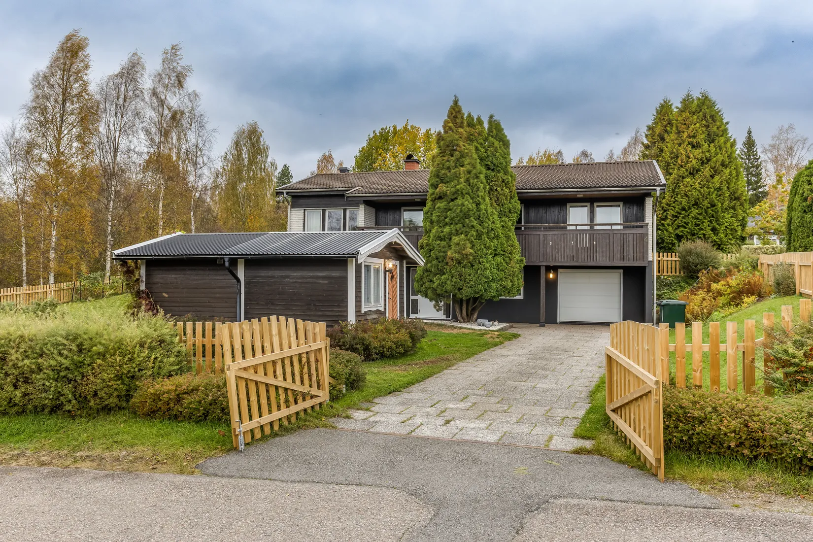 Villa, Hammarvägen 4, SMEDJEBACKEN Morgårdshammar, Smedjebacken