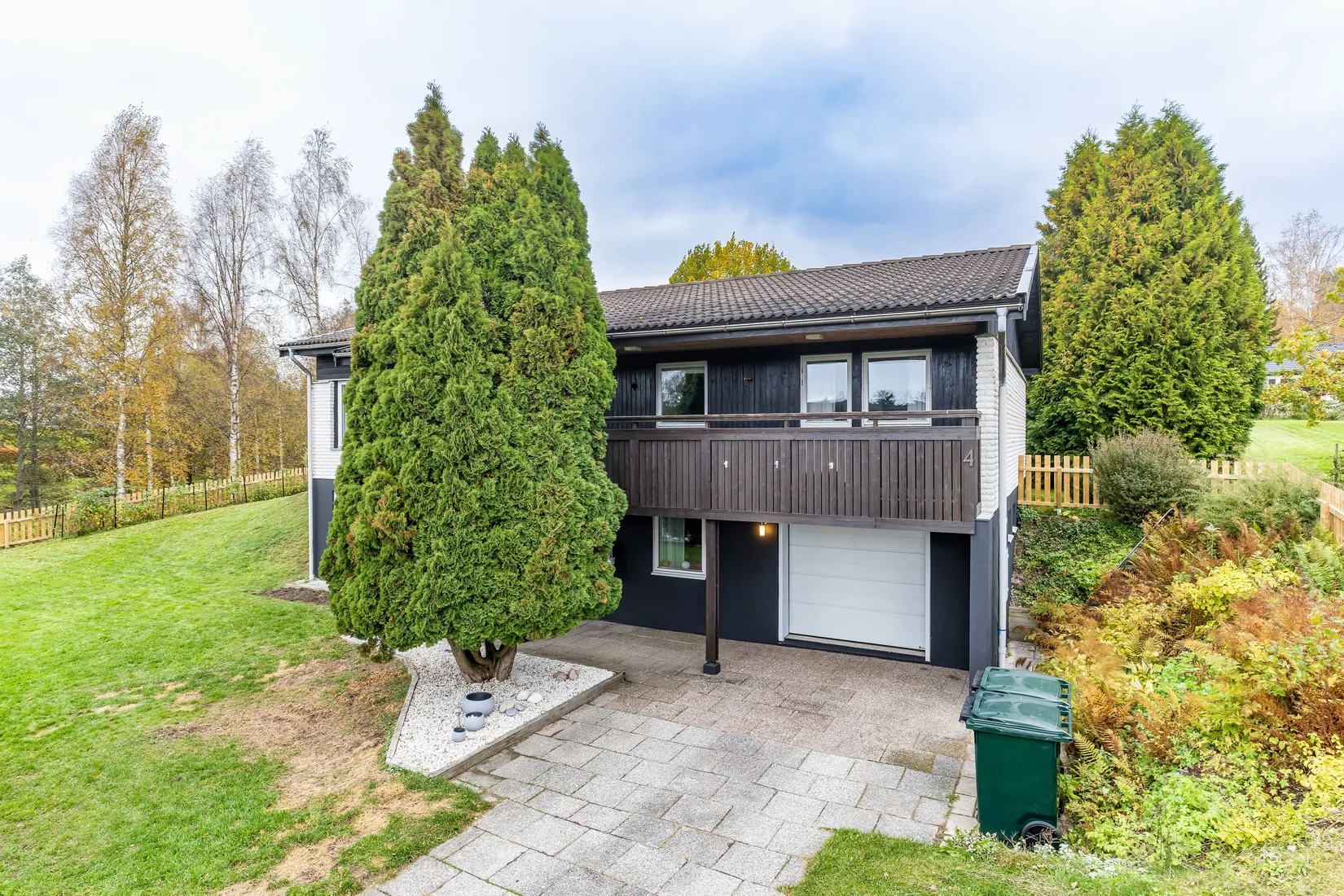 Villa, Hammarvägen 4, SMEDJEBACKEN Morgårdshammar, Smedjebacken