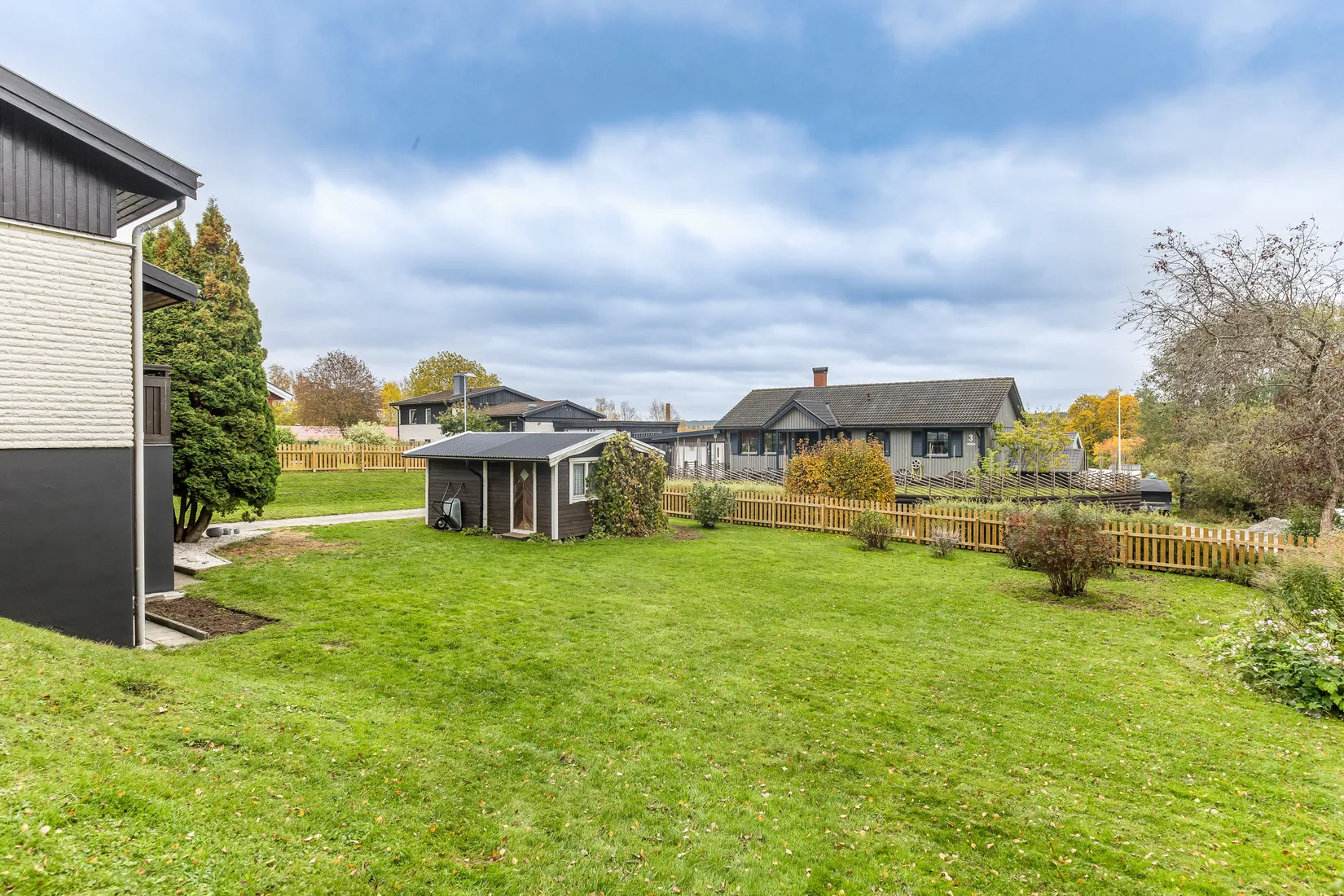 Villa, Hammarvägen 4, SMEDJEBACKEN Morgårdshammar, Smedjebacken