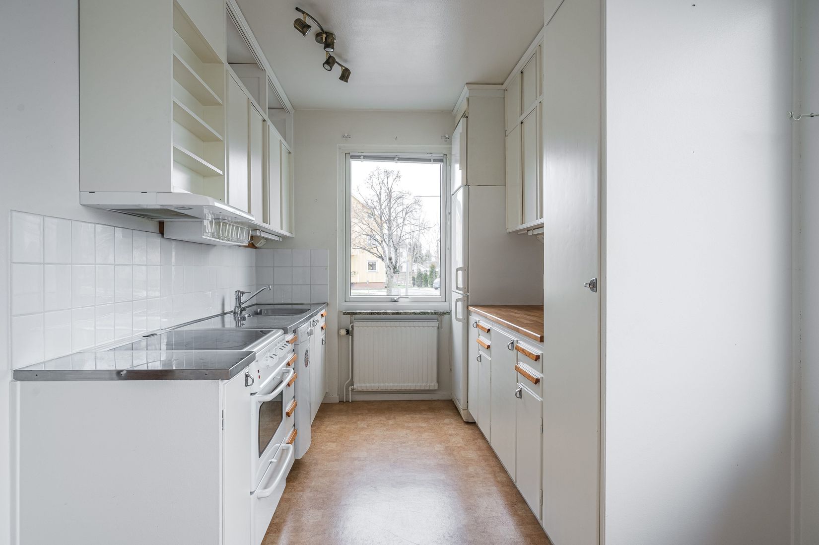 Bostadsrätt, Allégatan 18, Centrala Vara, Vara