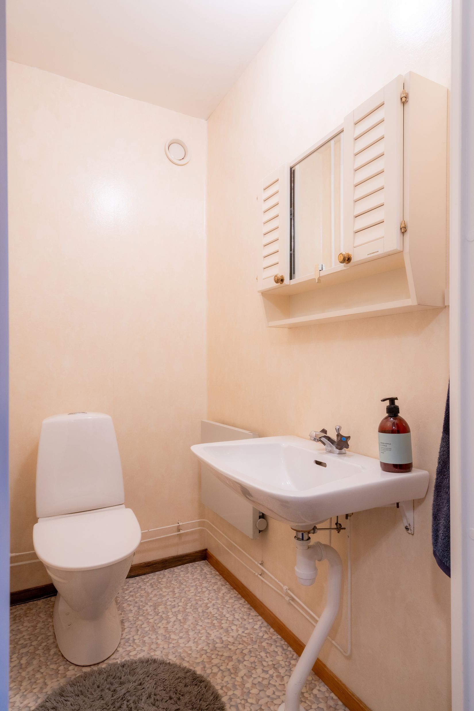 Radhus, Alkvägen 17, Oxelösund