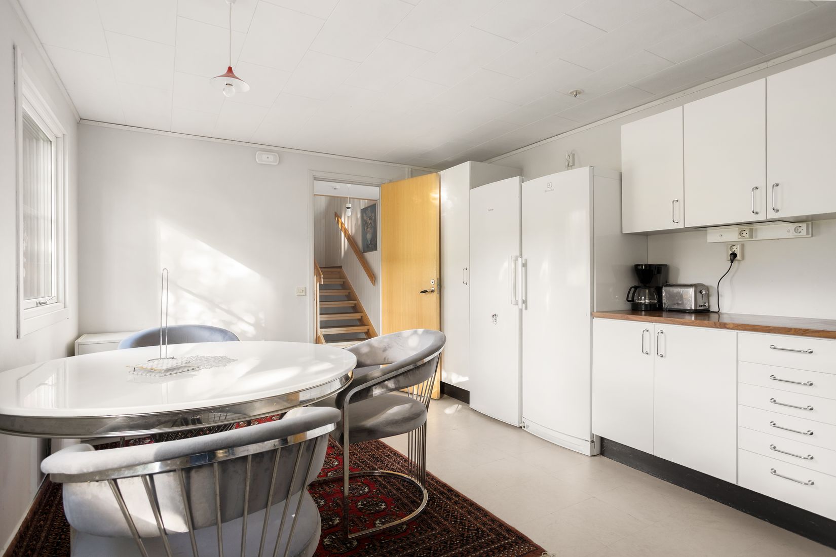 Villa, Artillerigatan 22, Gådeåstaden, Härnösand