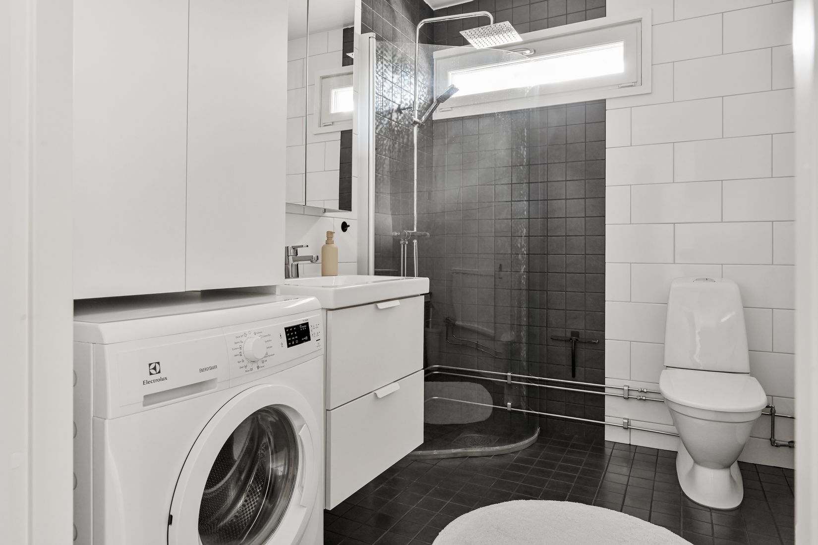 Bostadsrätt, Husarvägen 1, Centrala Väsby, Upplands Väsby