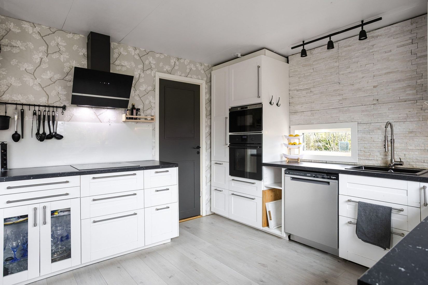 Radhus, Fäbodvägen 22, Klockarberget, Sundsvall