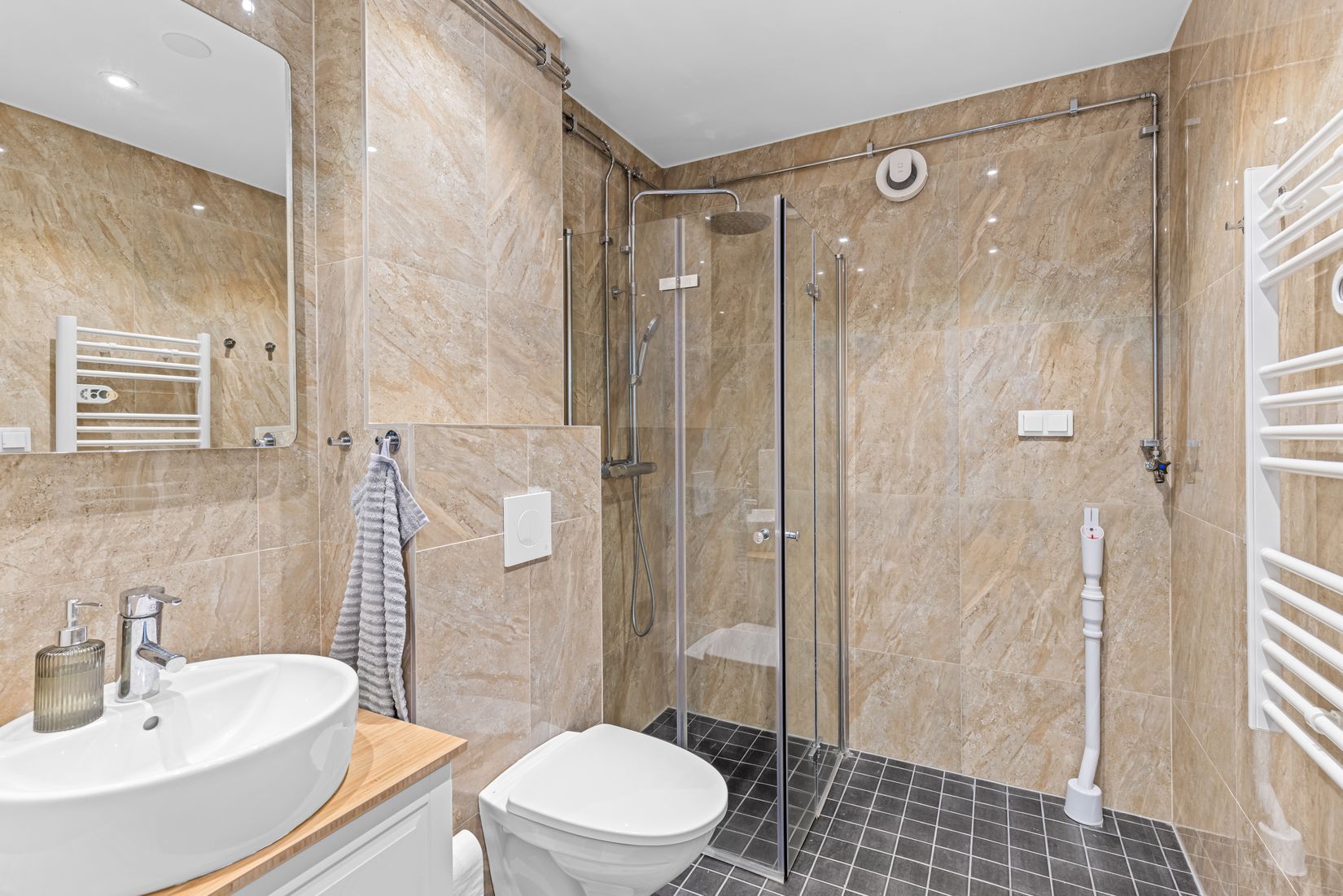 Villa, Marielund 26, Knivsta