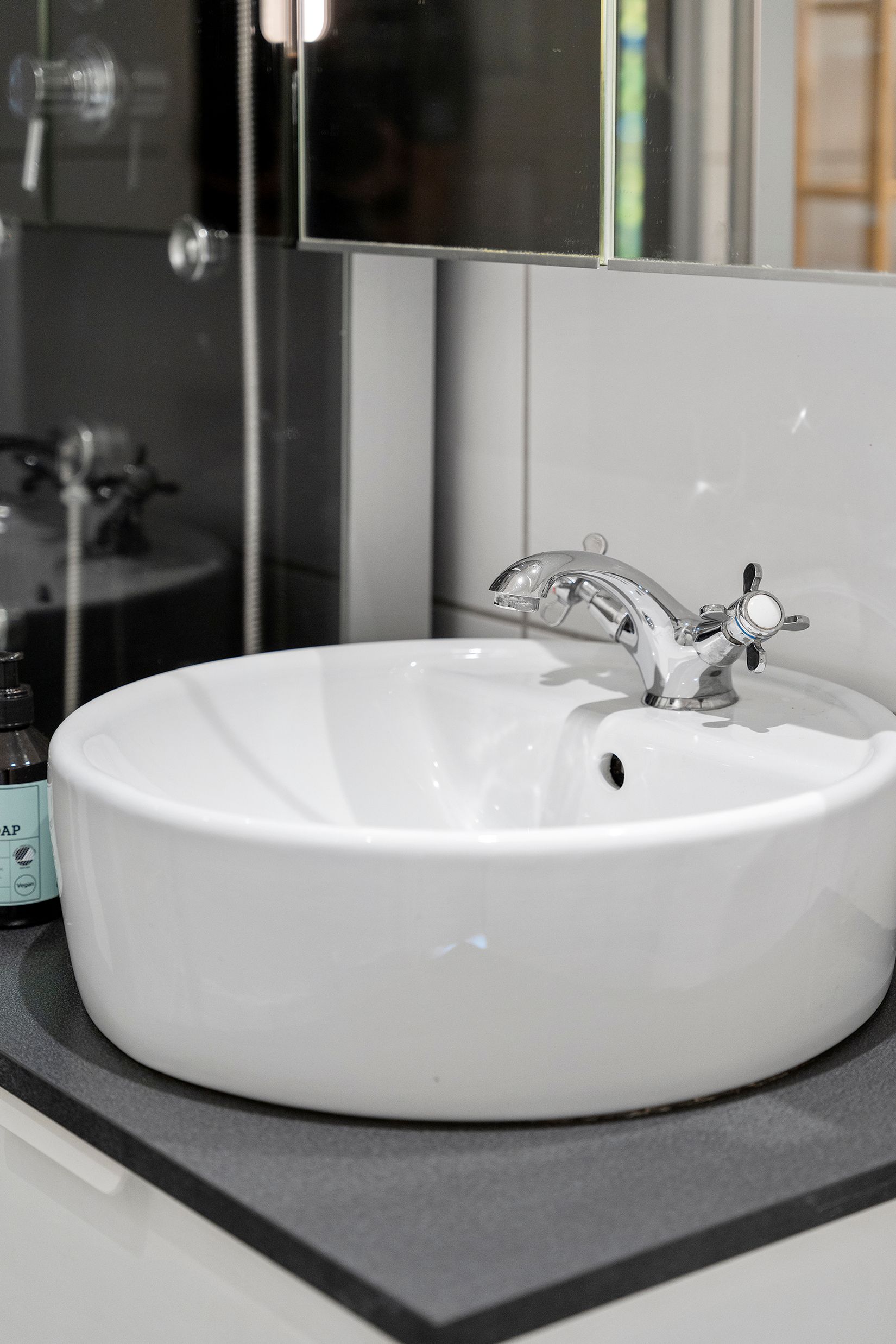 Villa, Radhus, Sjövallavägen 28, Alafors, Ale