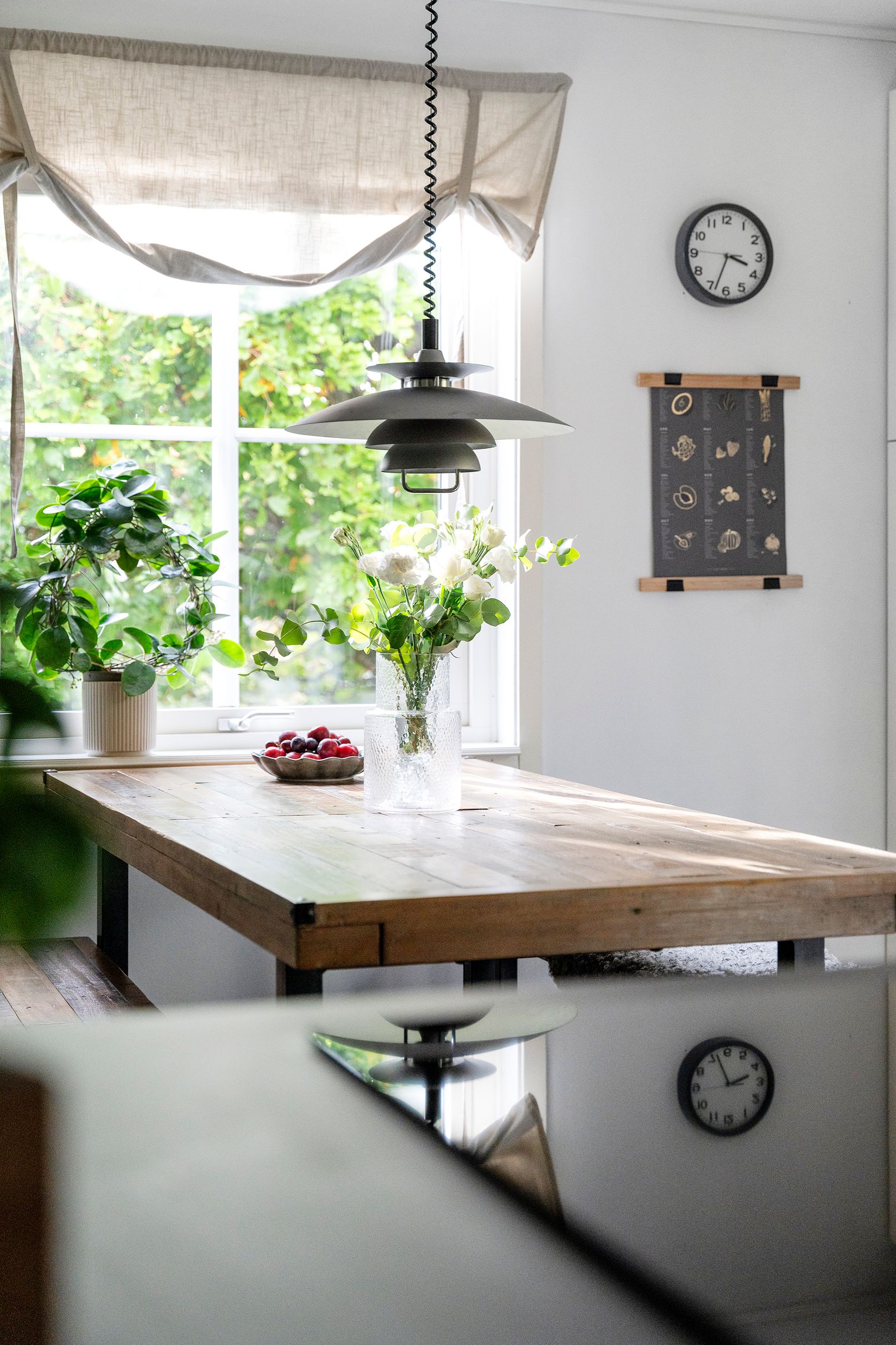 Villa, Radhus, Sjövallavägen 28, Alafors, Ale