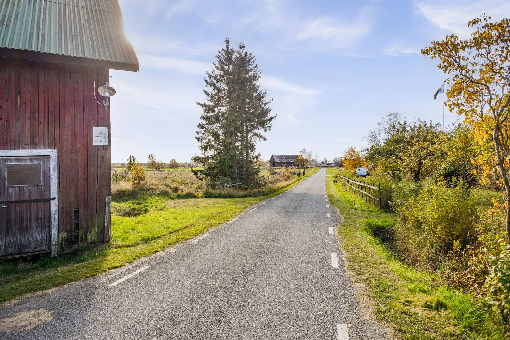 Villa, Gård/Skog, Bred Hamby 1, Enköping