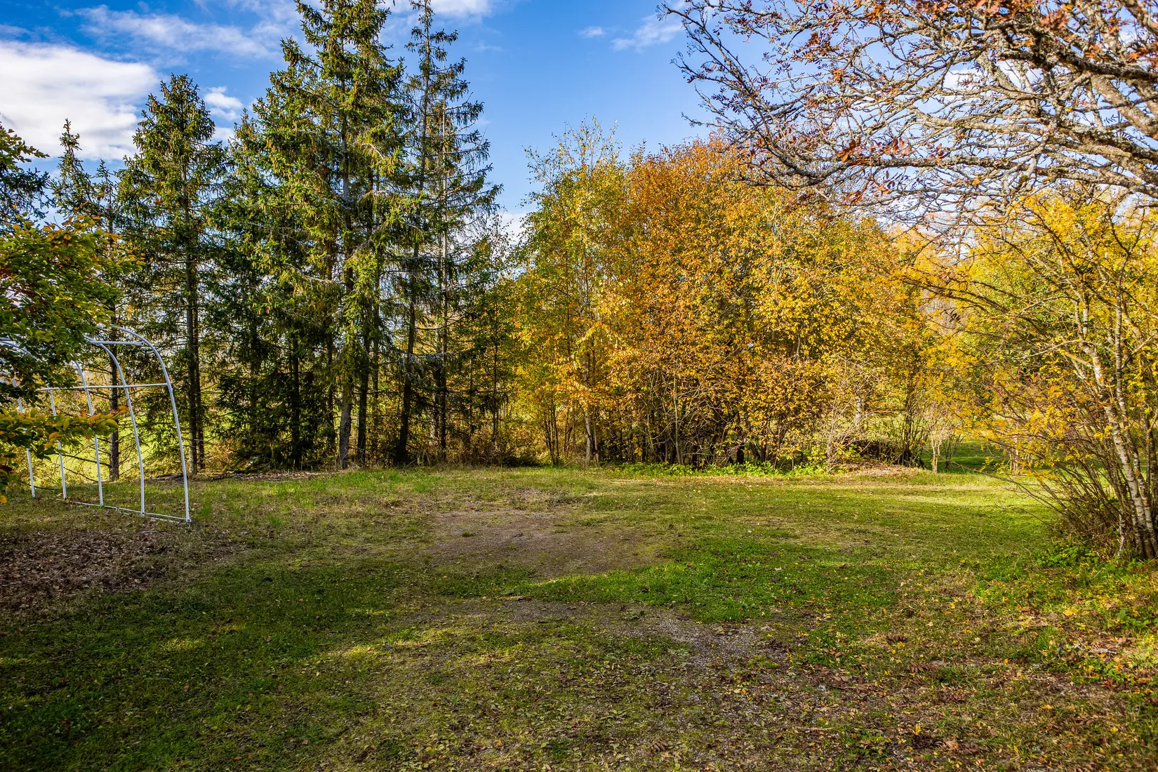 Villa, Gård/Skog, Bred Hamby 1, Enköping