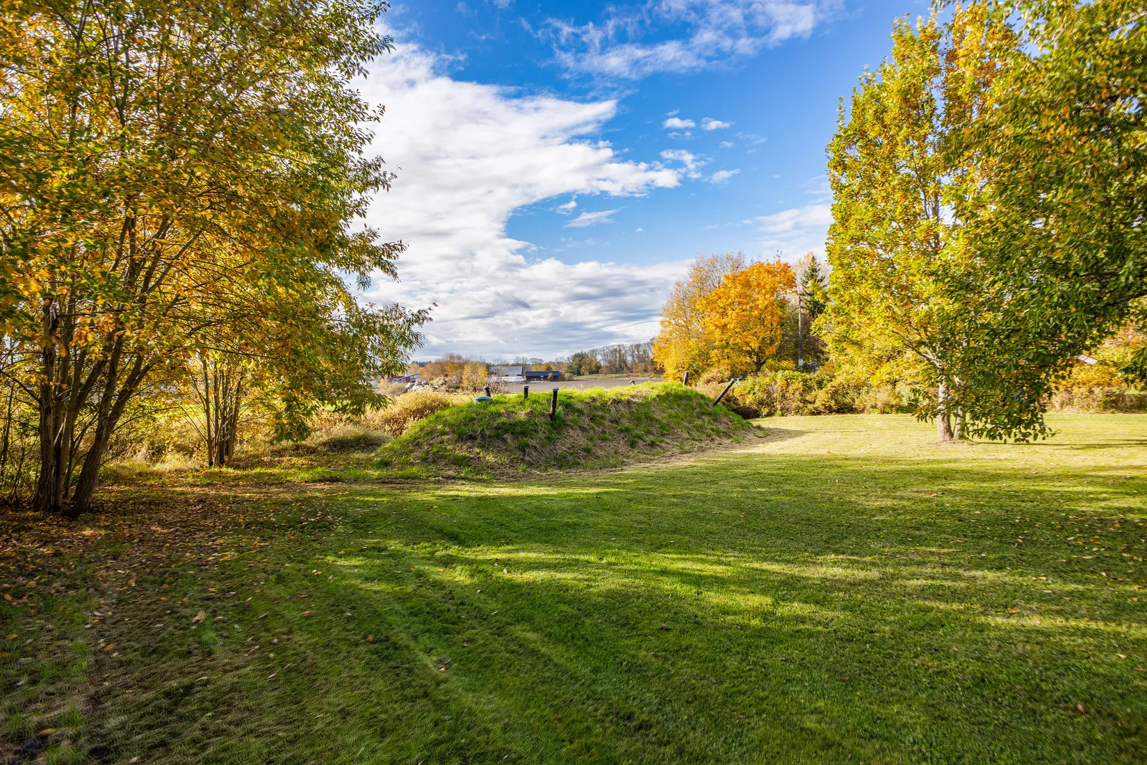 Villa, Gård/Skog, Bred Hamby 1, Enköping