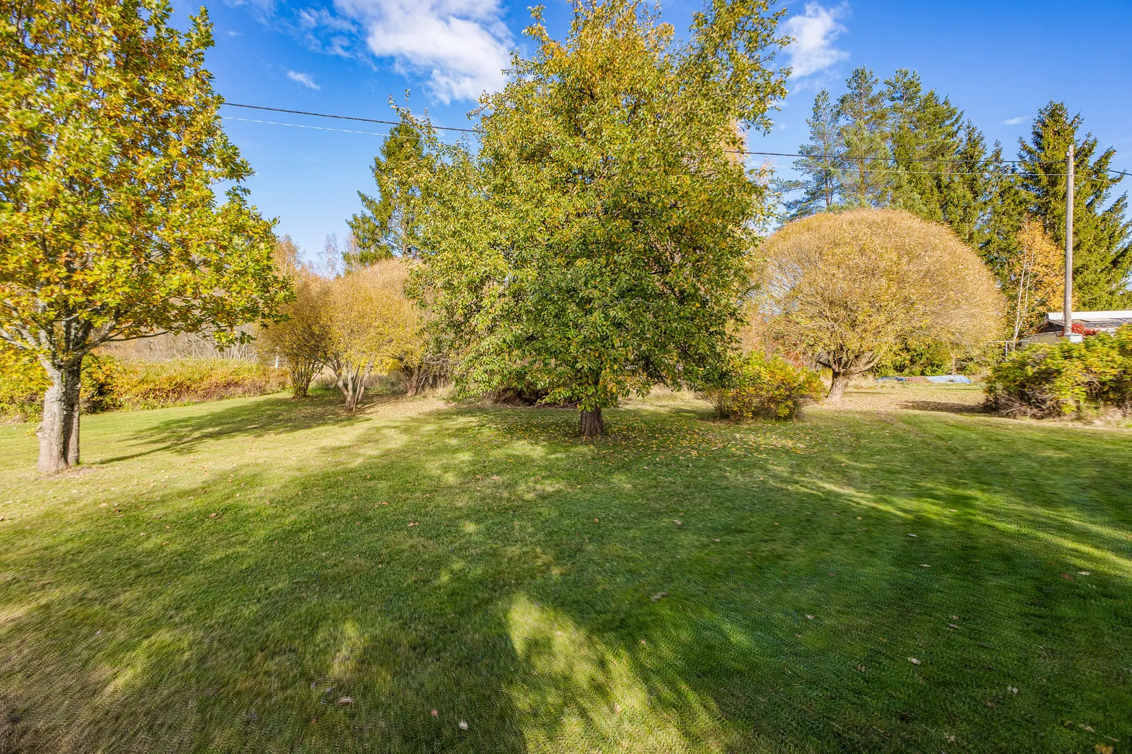 Villa, Gård/Skog, Bred Hamby 1, Enköping