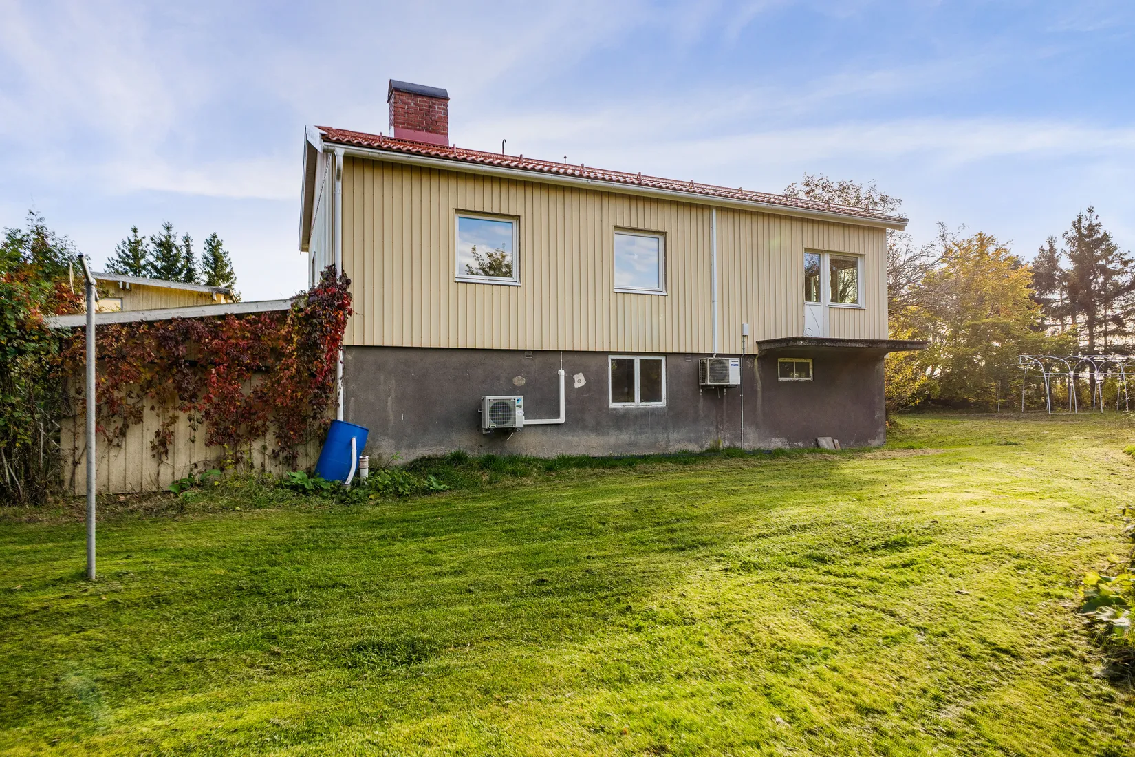 Villa, Gård/Skog, Bred Hamby 1, Enköping