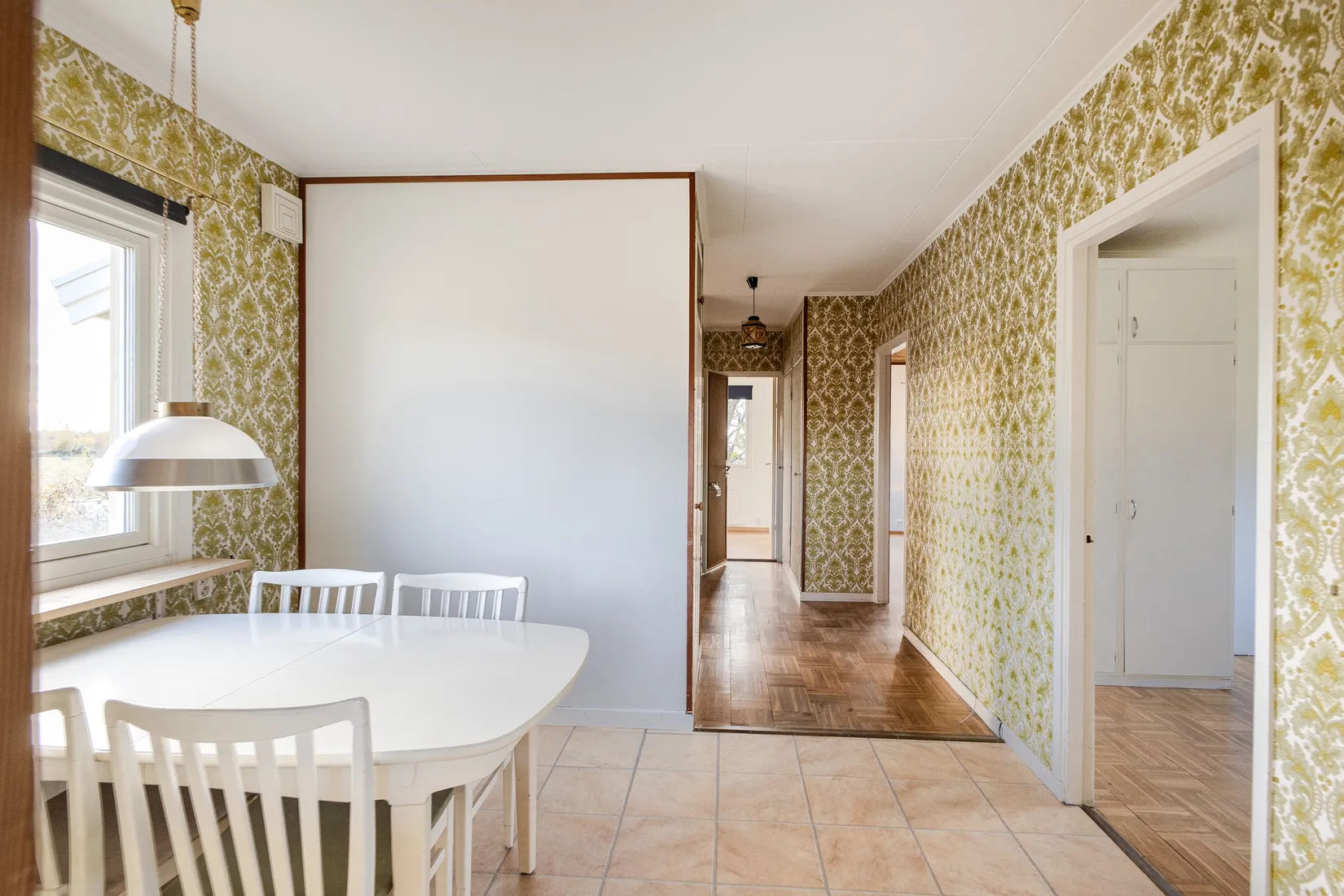 Villa, Gård/Skog, Bred Hamby 1, Enköping