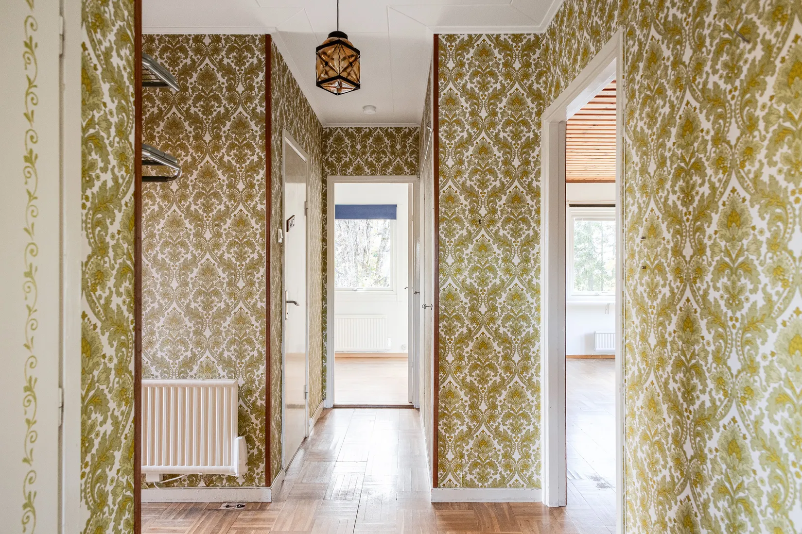 Villa, Gård/Skog, Bred Hamby 1, Enköping